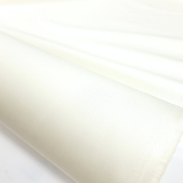 Superior Quality Ivory Plain Cotton Poplin Fabric Photo