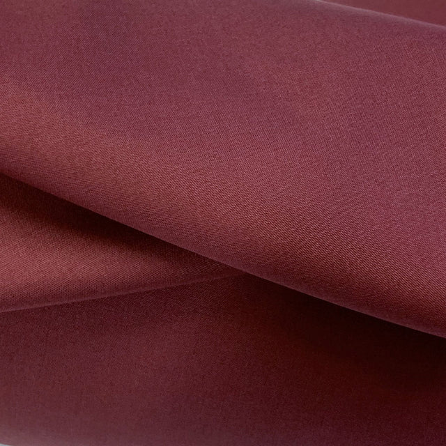Superior Quality Poly Cotton Wine Plain Poly Cotton Fabric Close Up Fabric Photo 66101Fc3 3Eda 470C B147 0Ad8014E34E0