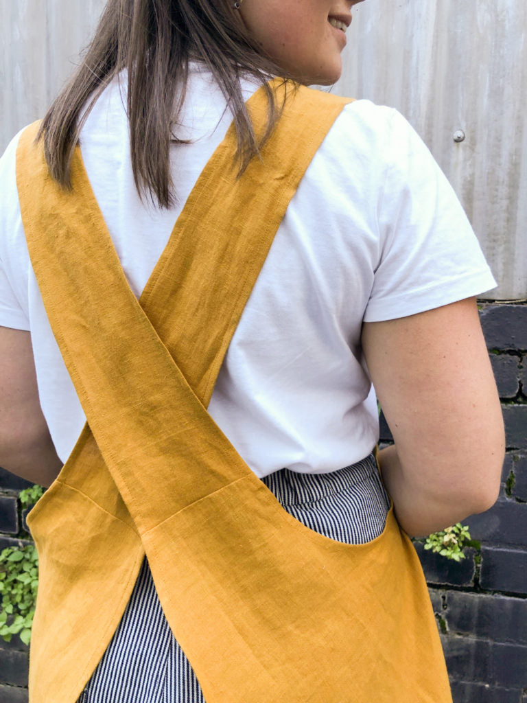 Tessuti Apron Pattern 4