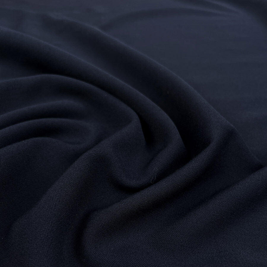 The Dean British Navy Wool Polyester Elastane Stretch Woven Suiting Fabric Cu 1E6905Bc Fcc4 41D0 Bf75 Bc548E07D23E