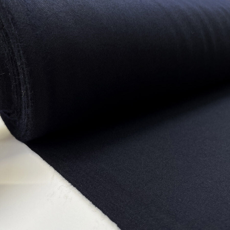 Theo Worsted Wool Flannel Navy Blue British Fine Suiting Fabric Roll