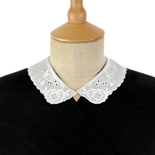 Vintage Floral Embroidered Cotton Collar Sarah White Large 83Aee8C1 032F 4058 B1B0 B2417539455F