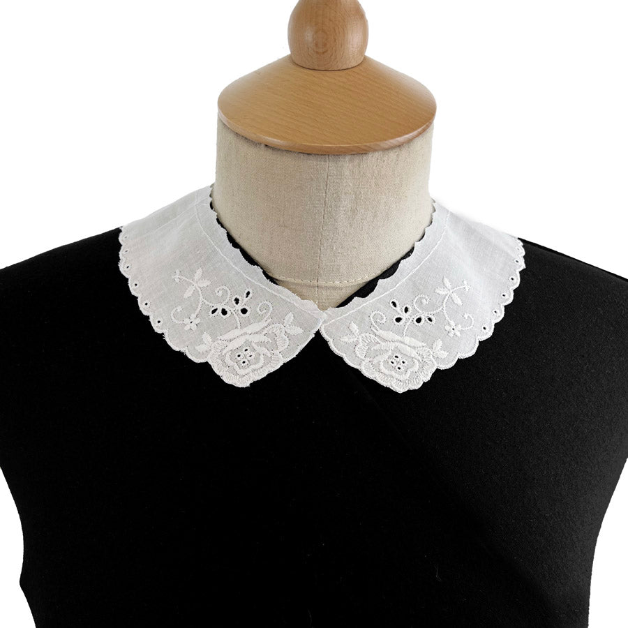 Vintage Rose Floral Embroidered Cotton Collar Holly