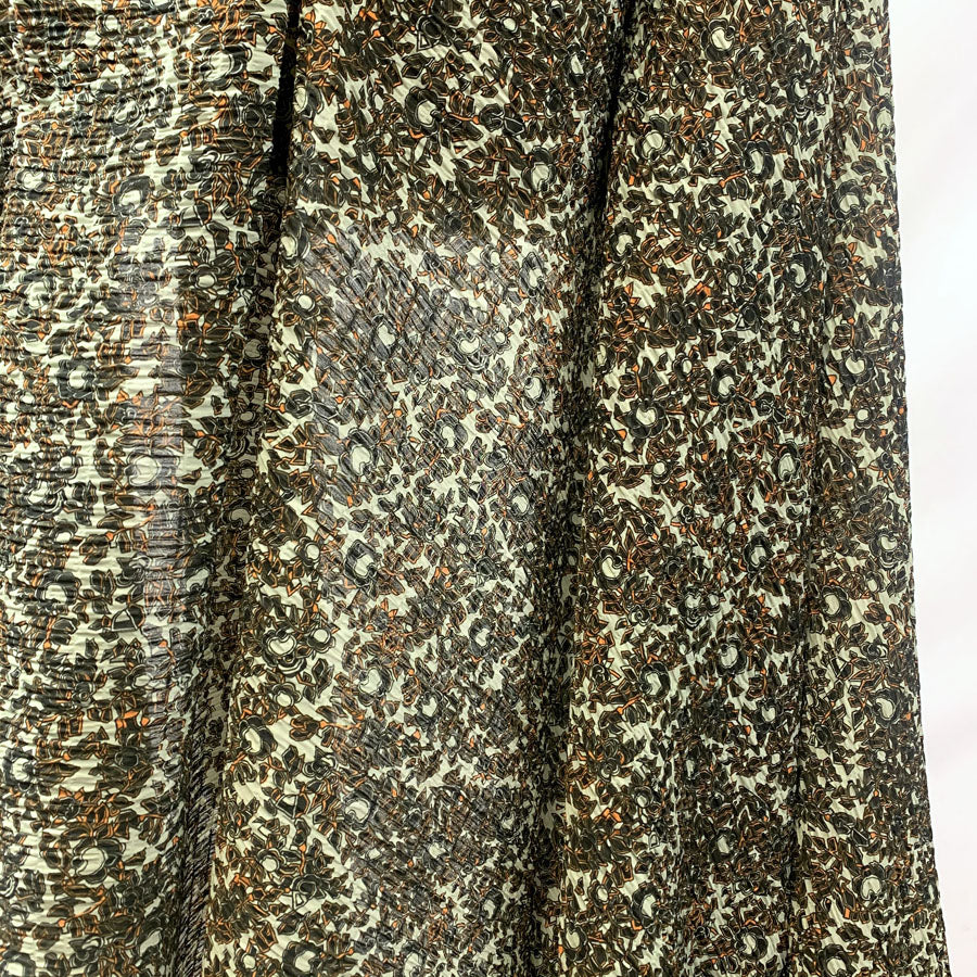 Zara Floral Pleated Fashion Fabric Drape Fabric Photo 1