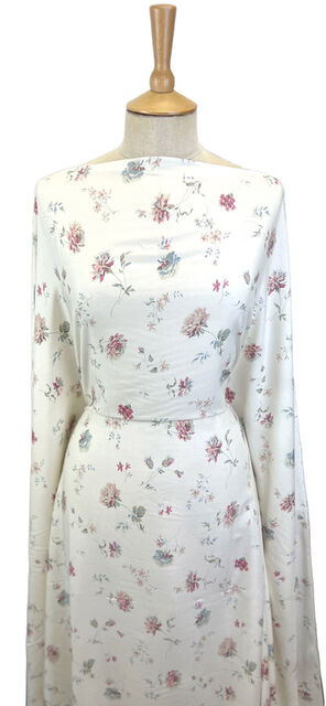 Challis - Lauren Rose