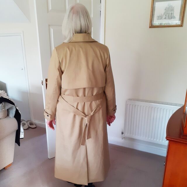 Customer Make by Julie - Carlyle Fabric - Named Clothing Isla Trench Coat - March 2023