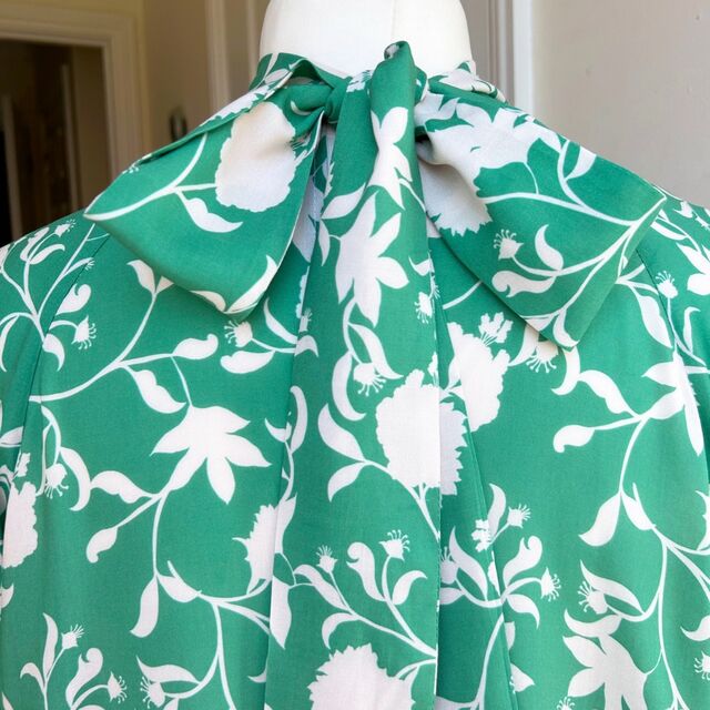 Customer Make by Paula - Tencel Lawn - Charlotte Fabric - Trend Patterns Raglan Dress - April 2023