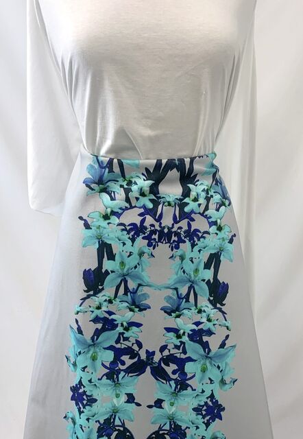 Artist Panel - Floral Blue's