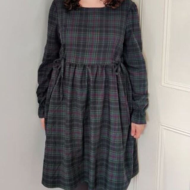Dress - Using bruched Tartan fabrics