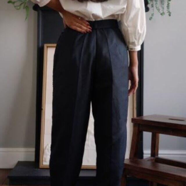 Trousers -Using black Italian wool fabric