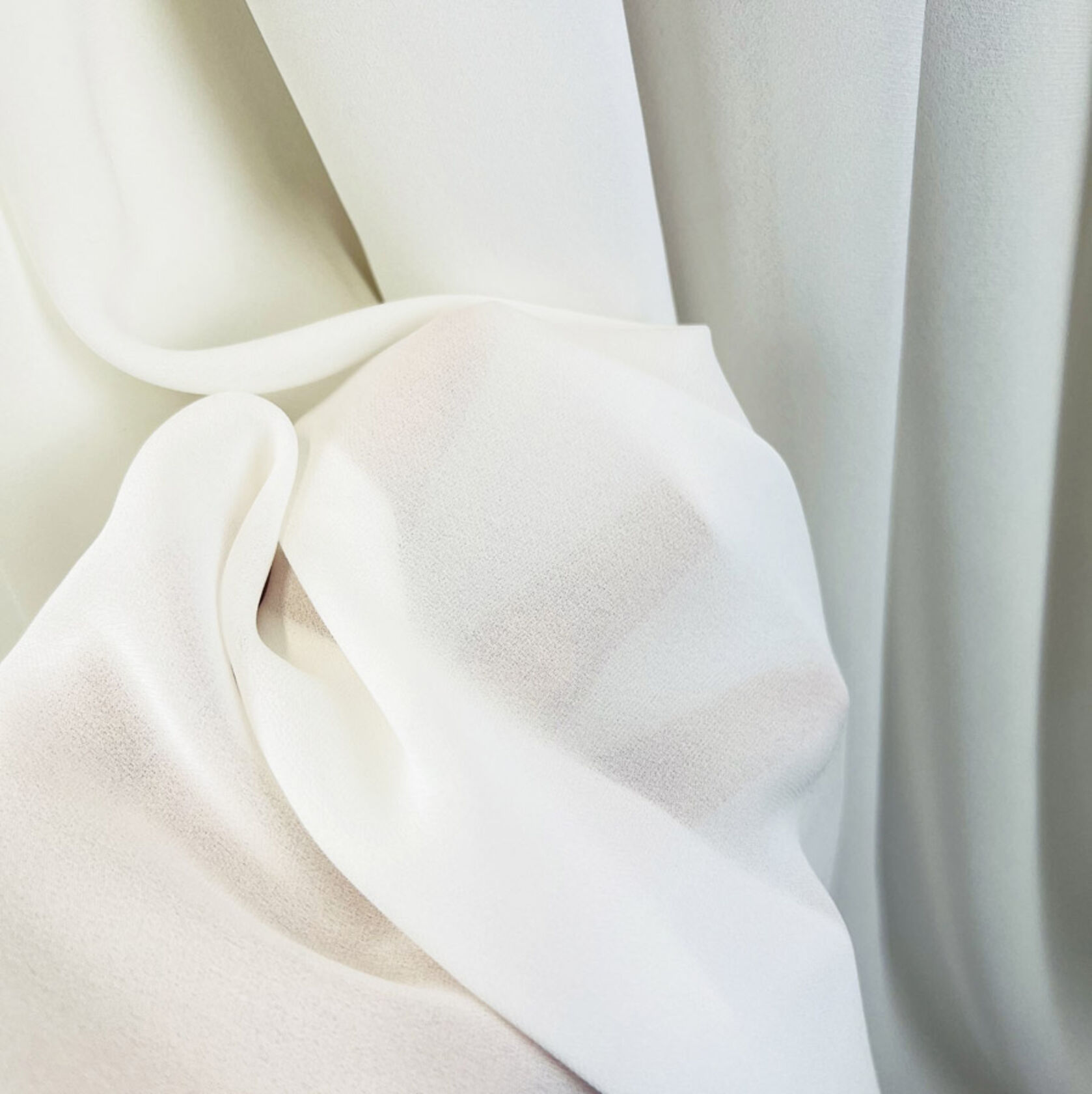 100 Silk Double Georgette Dress Fabric White Jasmine