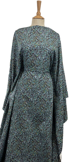 Voyage - Torquay Pomegranate Navy Ness Poplin Cotton