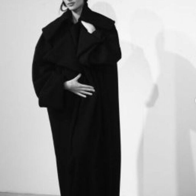 Coat- using black wool by Martapermuyfd - Instagram