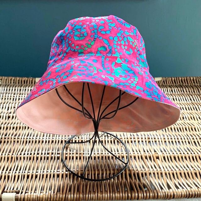 Bucket Hat Batik Caroline