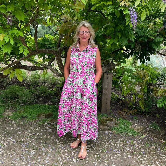 Fiona Linen Rayon Pink Bouquet