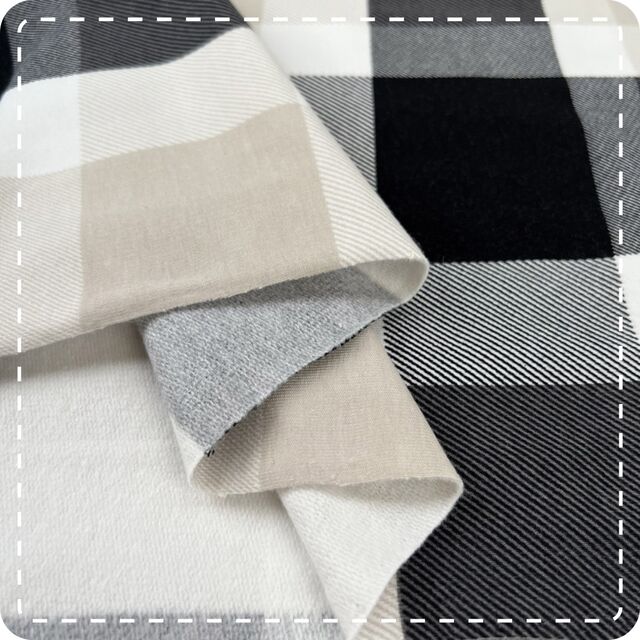 Sweater_Knit_Sewing_Blog_Fabric_Stof_Brushed_French_Terry