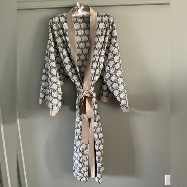 Customer Make by Bryony - Fabric - Pima Cotton Lawn - Denim Dandelion Robe - June 24