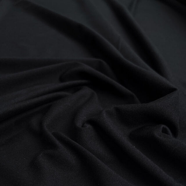 True Essentials - Fine T-Shirting - Black