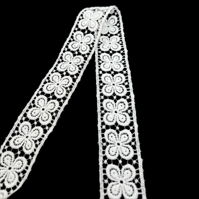 Guipure Lace Trim - 4 Petals