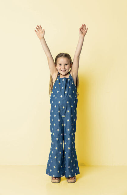 Qjutie - Embroidered Denim Chambray - Daisy