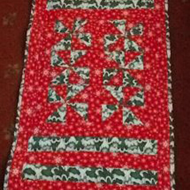 Christmas Quilted Table Runner - Using Christmas Craft Fabrics