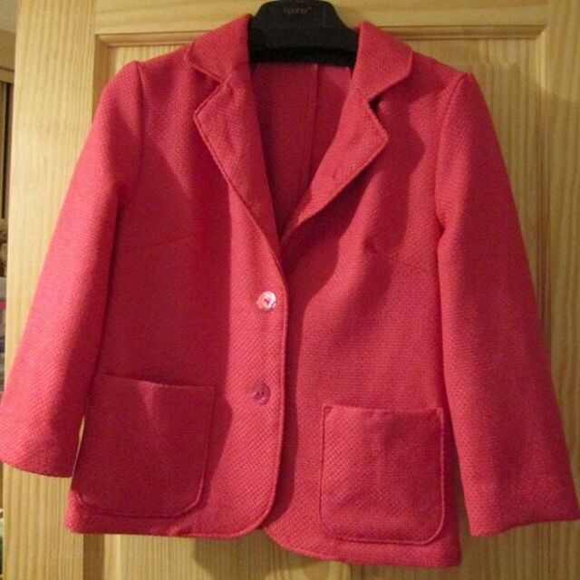 Coat -Using Red Wool Fabric