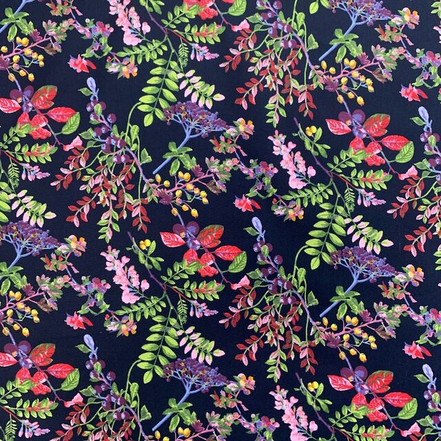 Poplin Print - Mrs Bouquet - Navy
