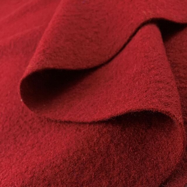 Pure Luxury - Boiled Wool - Deep Red