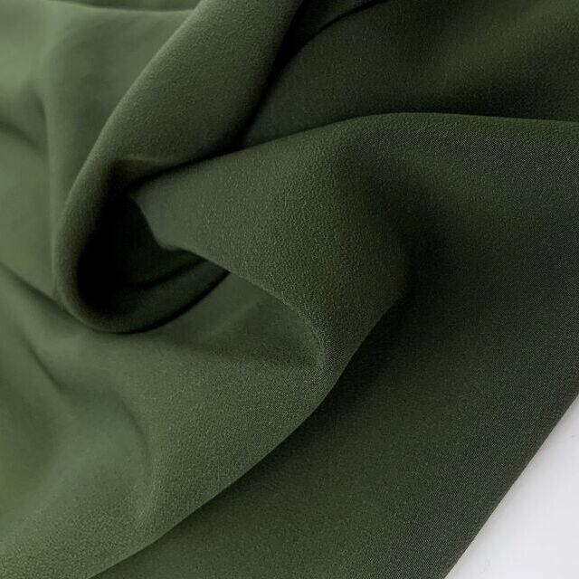Remnant - Landon Smooth Crepe - Dark Olive (1.2m)