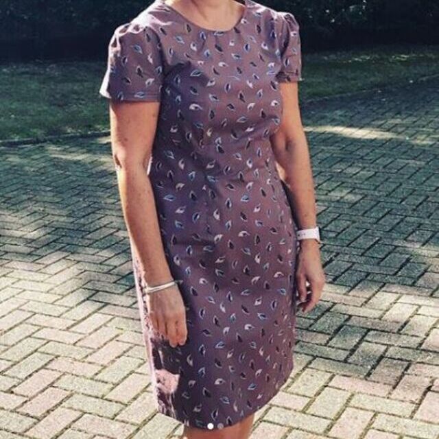 Dress-Using cotton lawn fabric