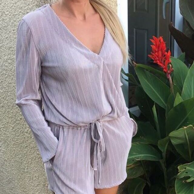 Playsuit- Using pleat fabric