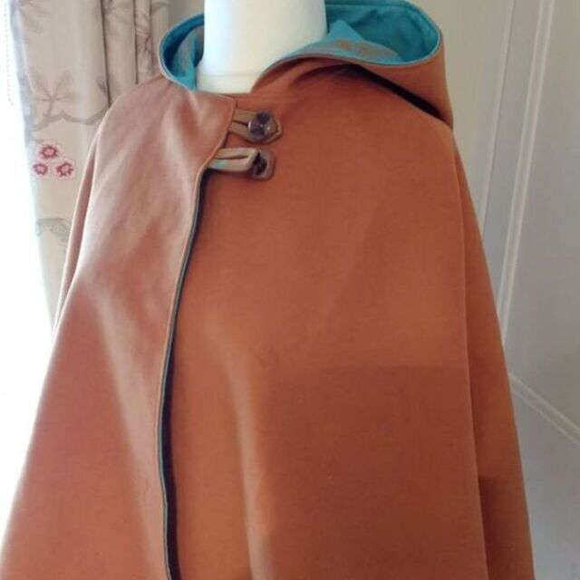 Coat- Using wool fabrics