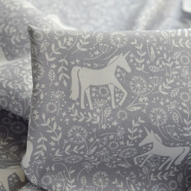 Remnant - Poplin Print - Evie's Dream - Grey (4.5m)